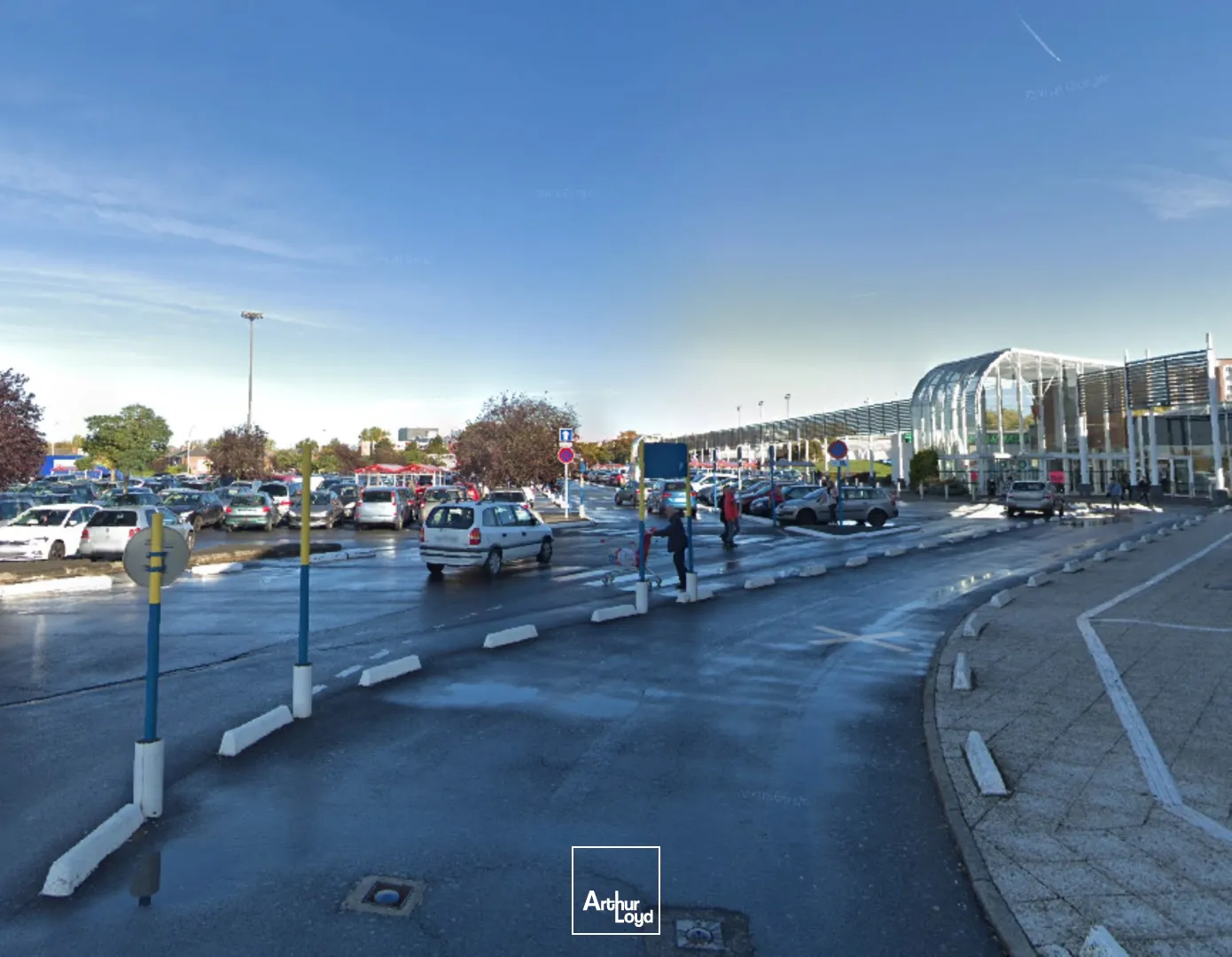 Locaux commerciaux - Location - SIN LE NOBLE - 59450 - 51-51 - 7611385