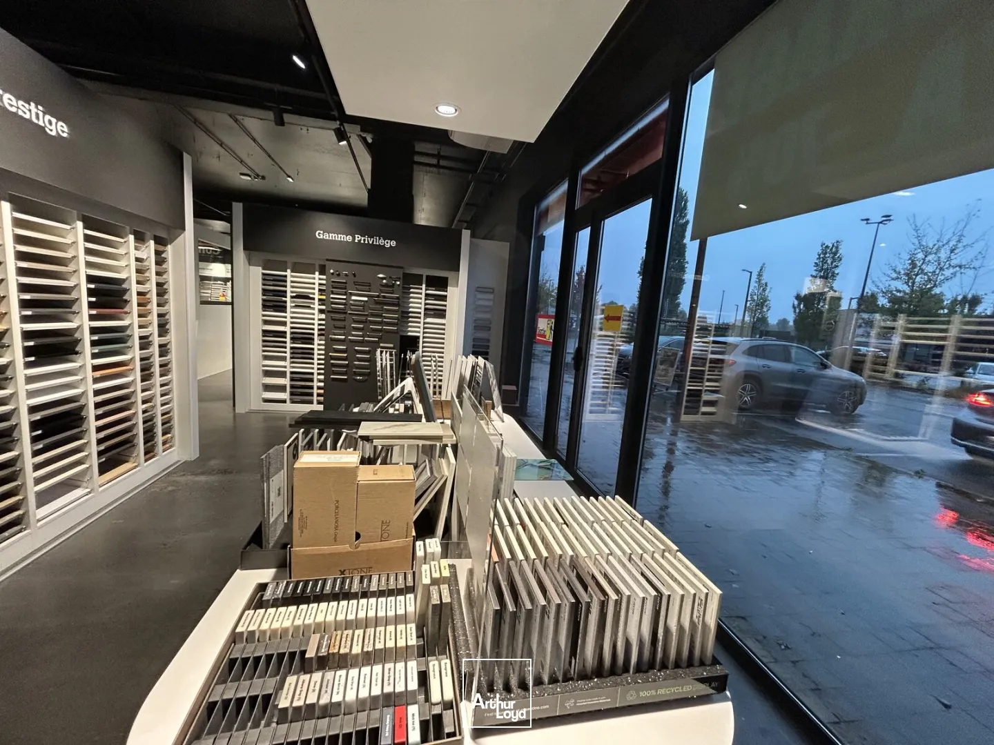 Locaux commerciaux - Location - MARQUETTE LEZ LILLE - 59520 - 500-500 - 7611426