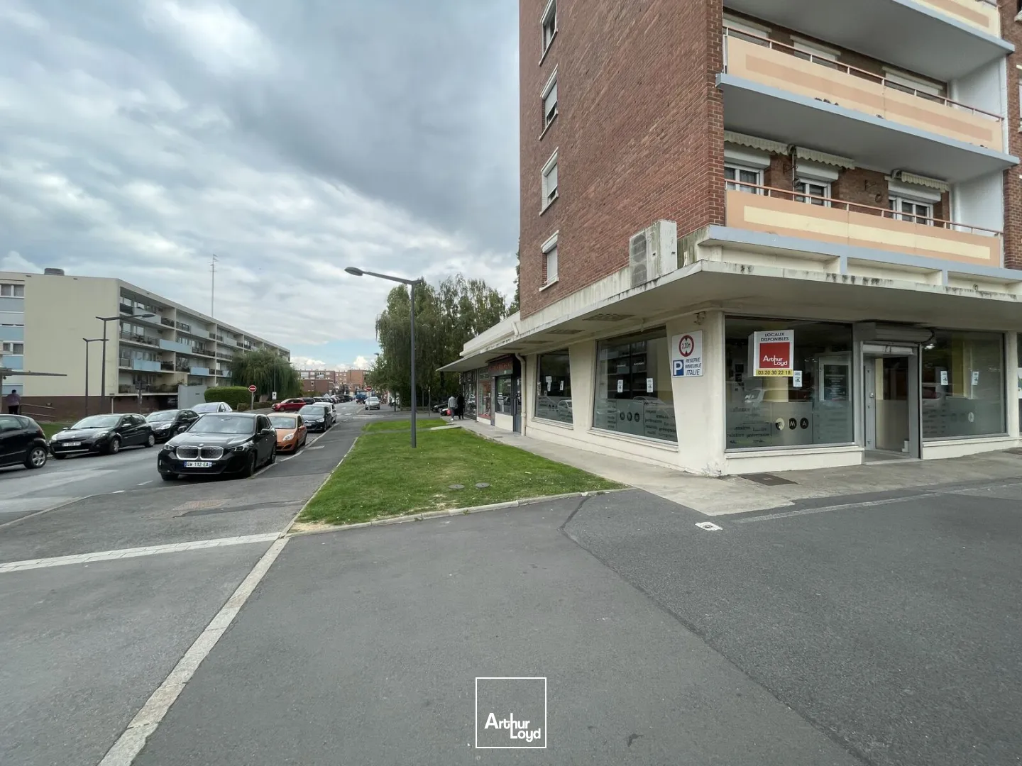Locaux commerciaux - Location - MAUBEUGE - 59600 - 135-135 - 7611526