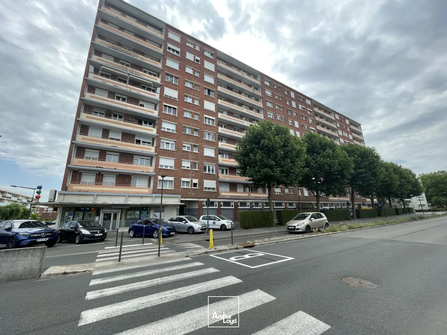 Locaux commerciaux - Vente - MAUBEUGE - 59600 - 135-135 - 7611553