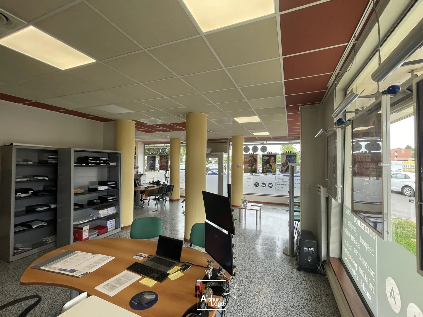 Locaux commerciaux - Vente - MAUBEUGE - 59600 - 135-135 - 7611560