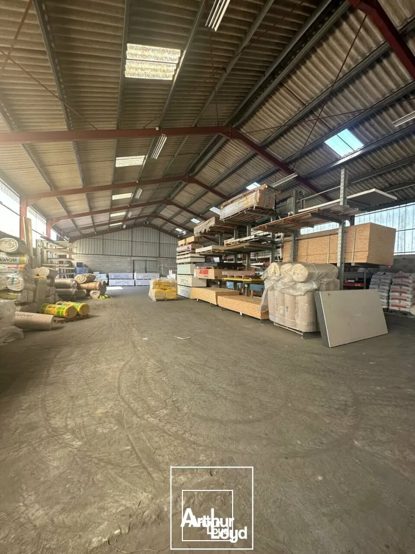 Locaux d'activité & Entrepôts - Vente - BRIVE LA GAILLARDE - 19100 - 480-480 - 7611977