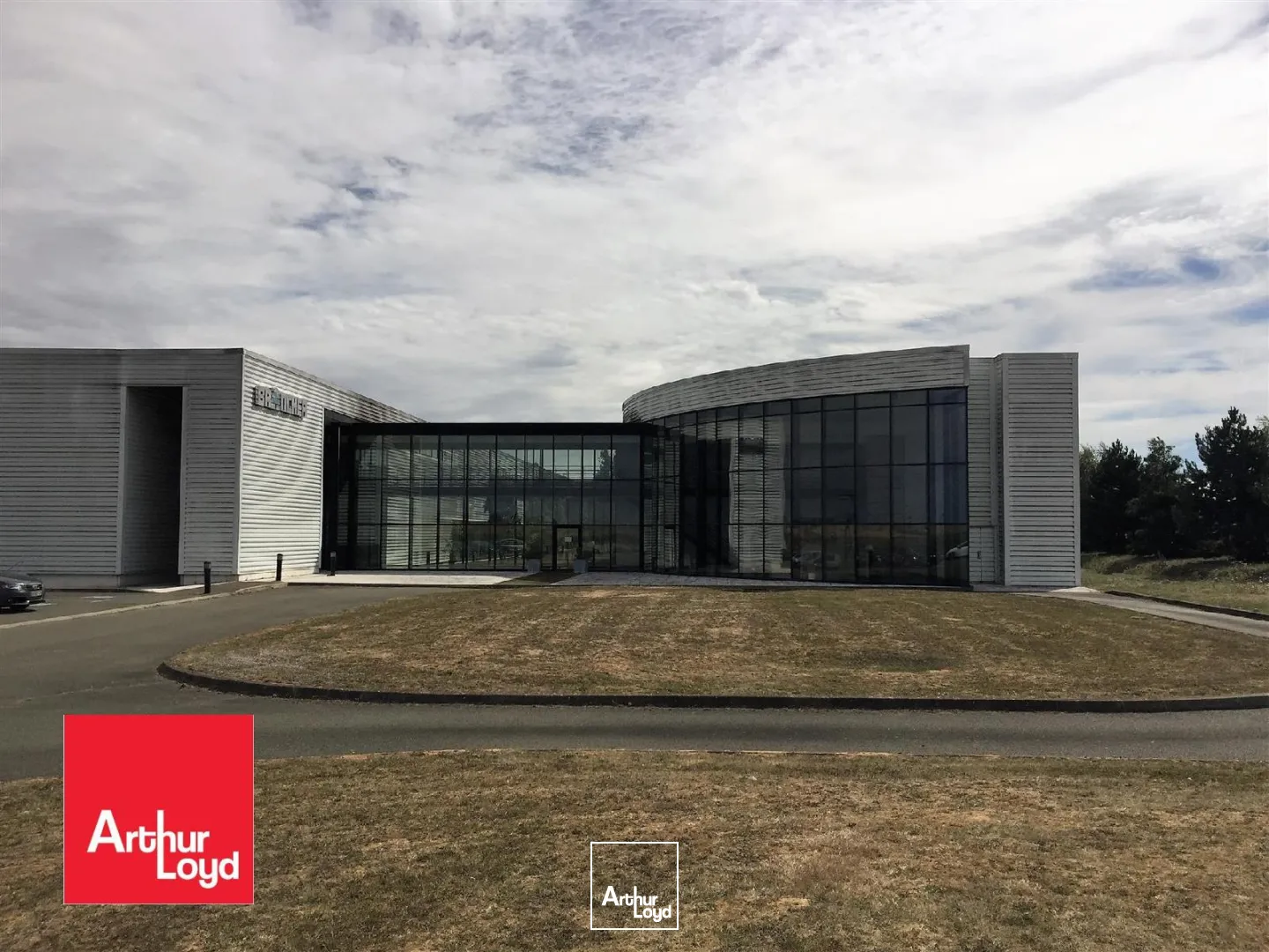 Locaux d'activité & Entrepôts - Vente - Tremblay-les-Villages - 28170 - 9790-9790 - 7612369