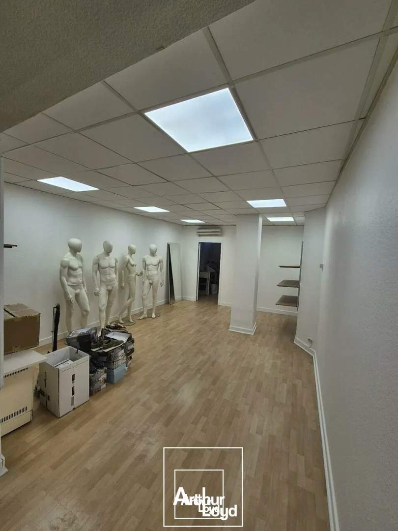 Locaux commerciaux - Location - BRIVE-LA-GAILLARDE - 19100 - 80-80 - 7612497