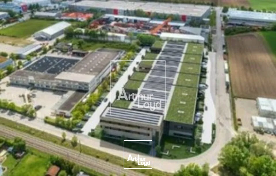 Locaux d'activité & Entrepôts - Location - MOISSY CRAMAYEL - 77550 - 823-10204.7 - 7612994