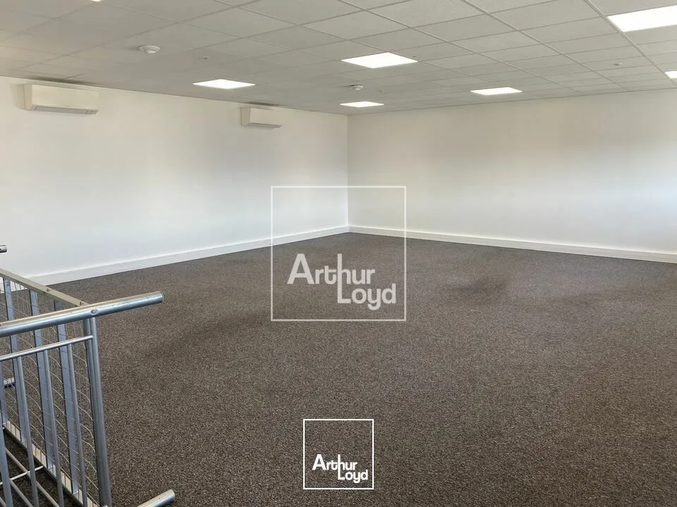 Locaux d'activité & Entrepôts - Location - BRETIGNY SUR ORGE - 91220 - 450-450 - 7613003