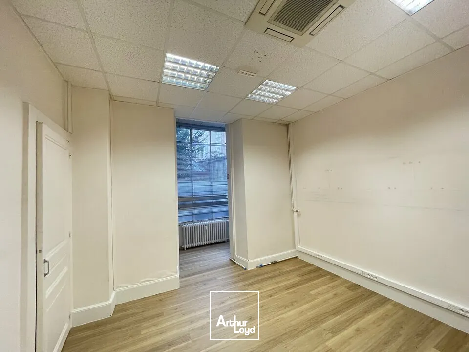 Bureaux - Location - POITIERS - 86000 - 64.83-64.83 - 7613074