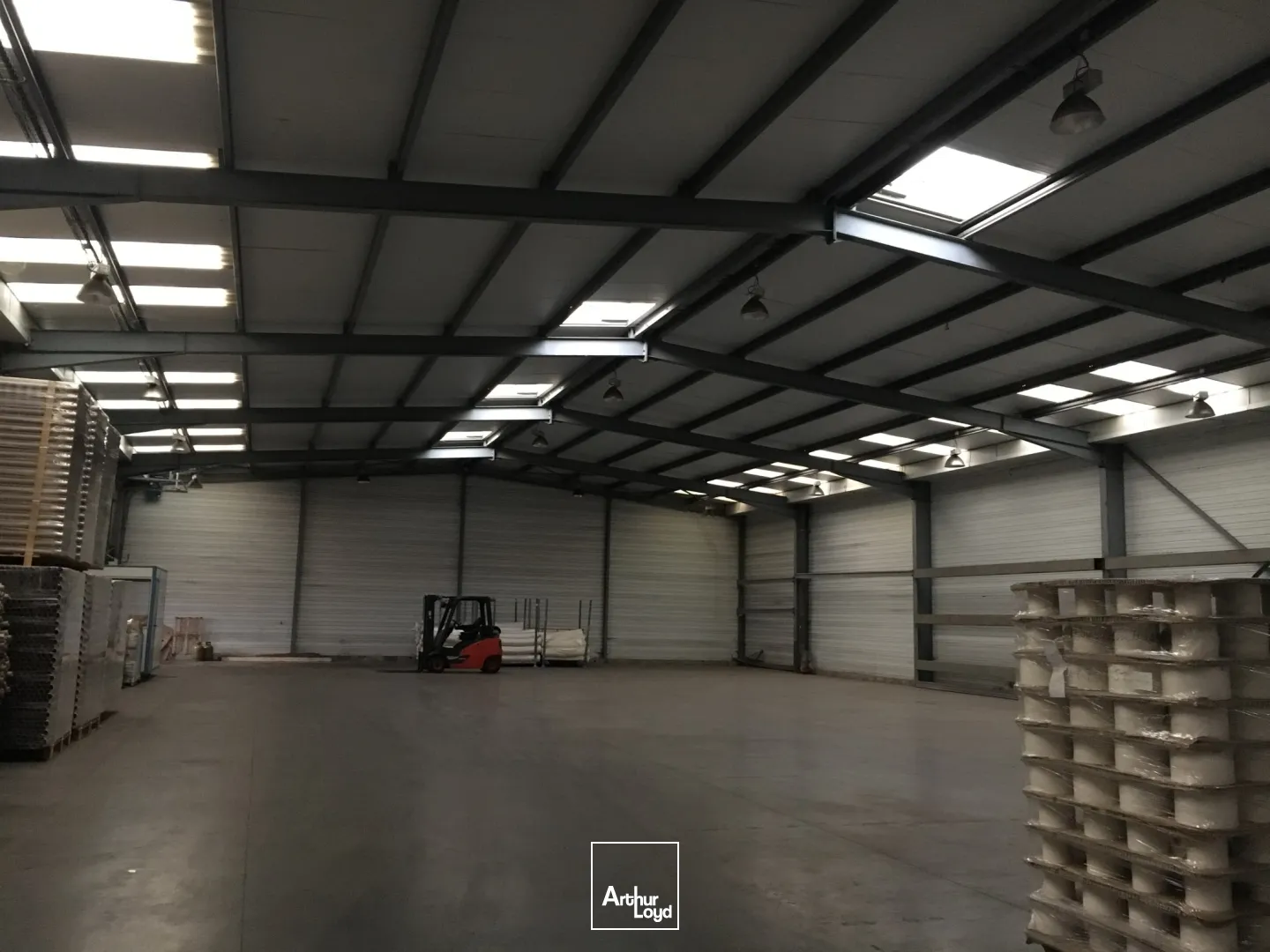 Locaux d'activité & Entrepôts - Vente - BOHAIN EN VERMANDOIS - 02110 - 6296-6296 - 7613112