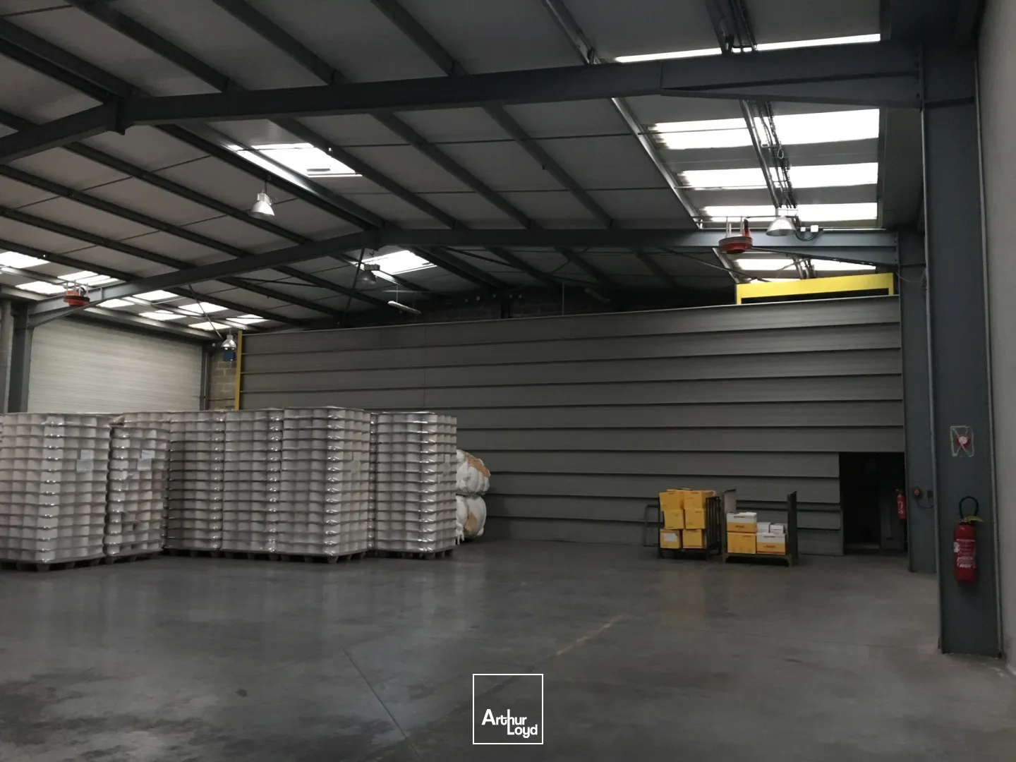 Locaux d'activité & Entrepôts - Vente - BOHAIN EN VERMANDOIS - 02110 - 6296-6296 - 7613114