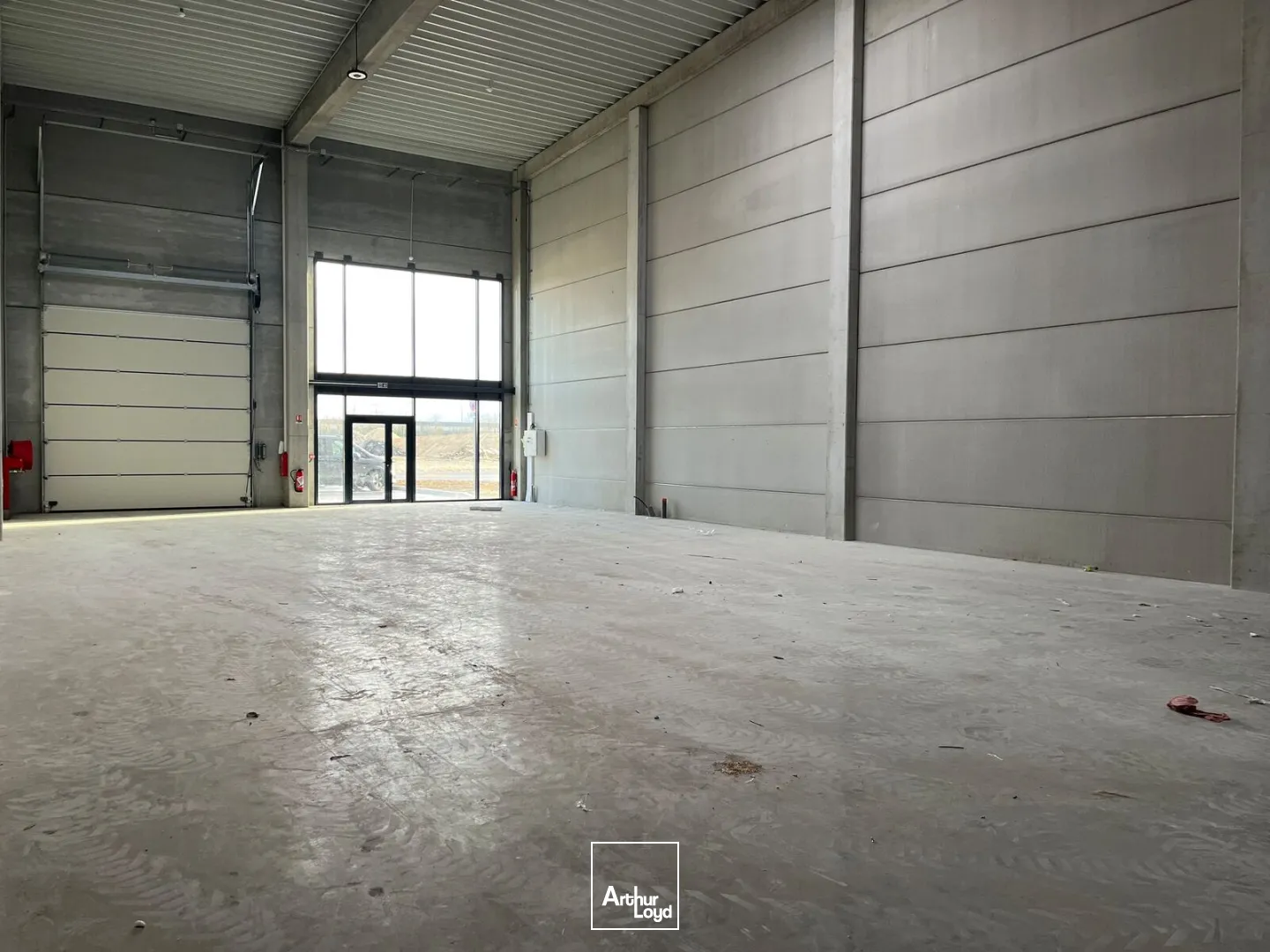 Locaux d'activité & Entrepôts - Location - BARENTON BUGNY - 02000 - 300-2100 - 7613126