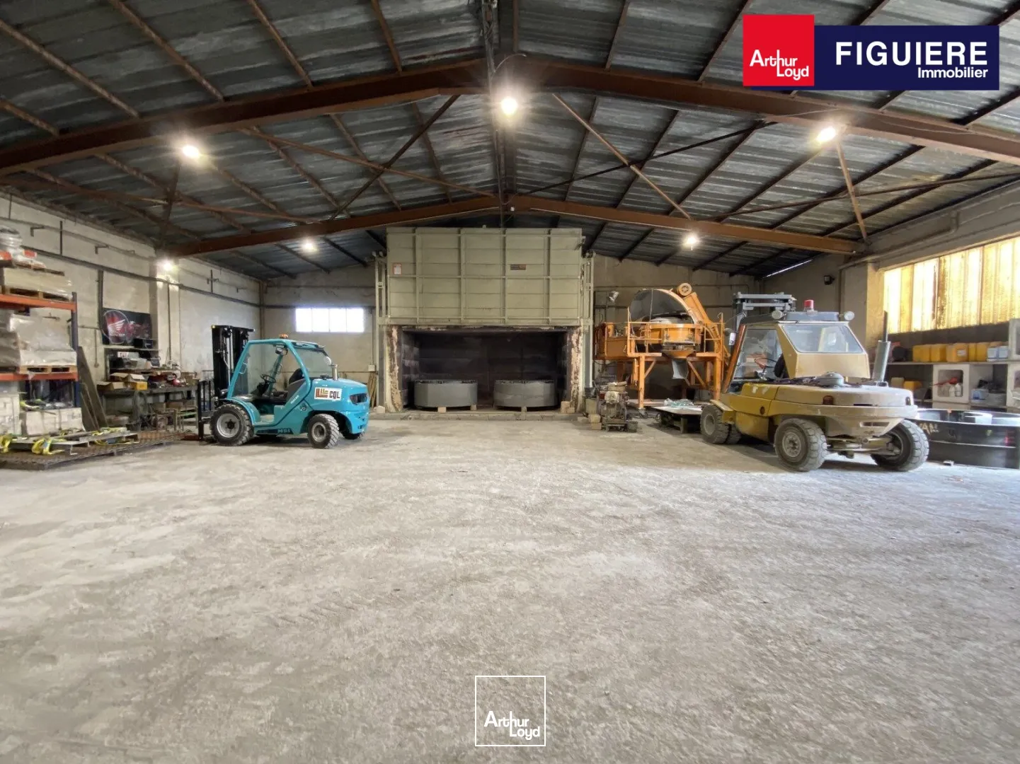 Ensemble immobilier avec terrain à VENDRE sur BOUC BEL AIR