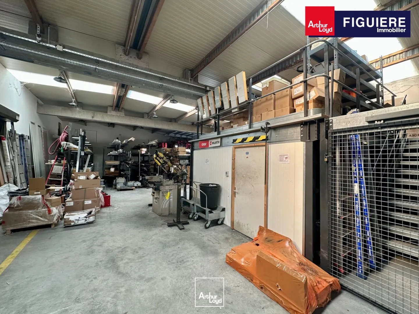 Locaux d'activité & Entrepôts - Location - VELAUX - 13880 - 495-495 - 7613179