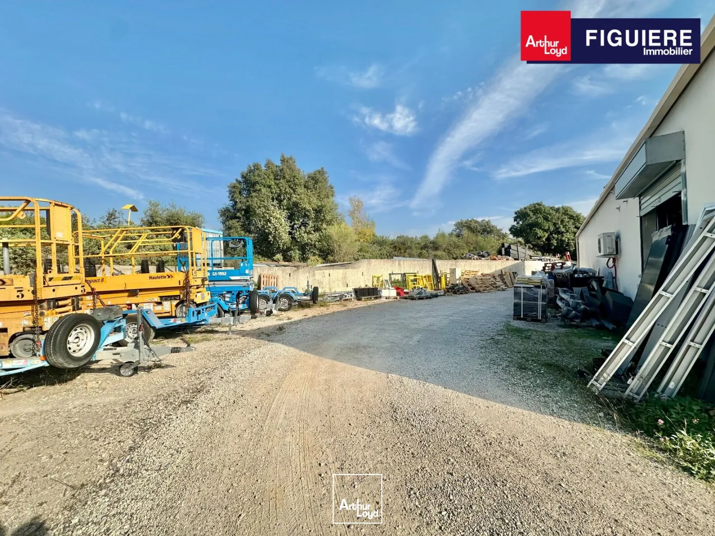 Locaux d'activité & Entrepôts - Location - VELAUX - 13880 - 495-495 - 7613185