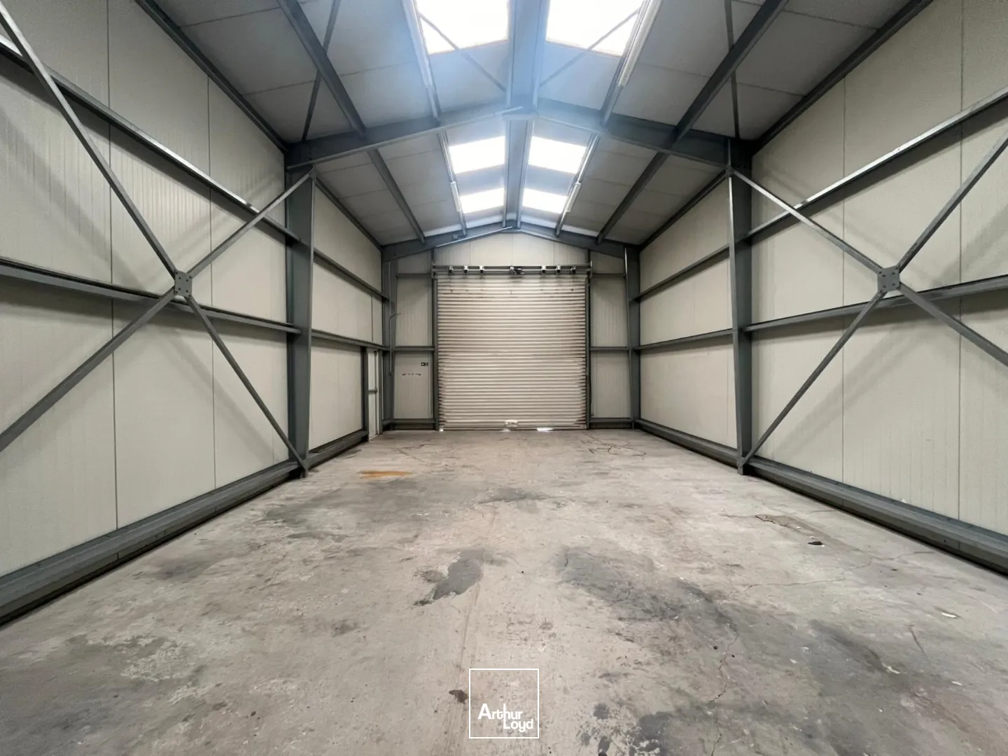 Locaux d'activité & Entrepôts - Location - MARSEILLE - 13012 - 295-295 - 7613577