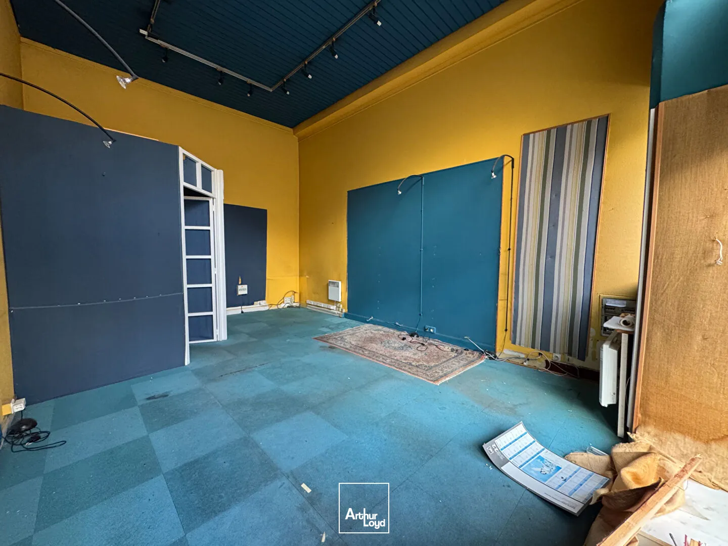 Local commercial Limoges 66 m2 - Petit Loyer !