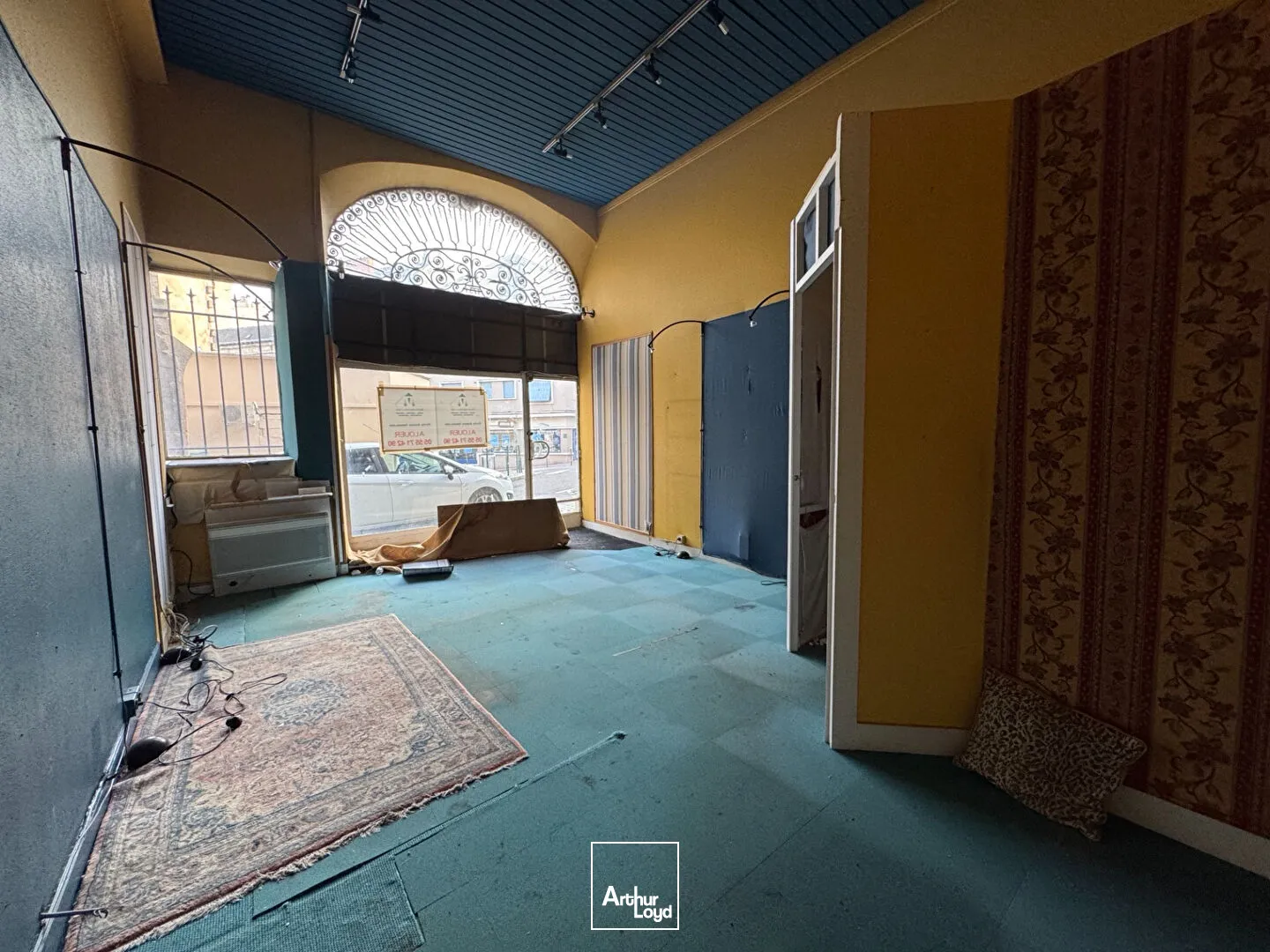 Local commercial Limoges 66 m2 - Petit Loyer !