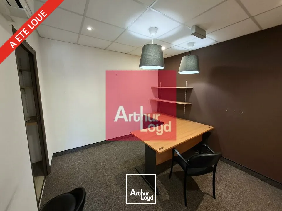 Locaux commerciaux - Location - RIOM - 63200 - 113-113 - 7613856