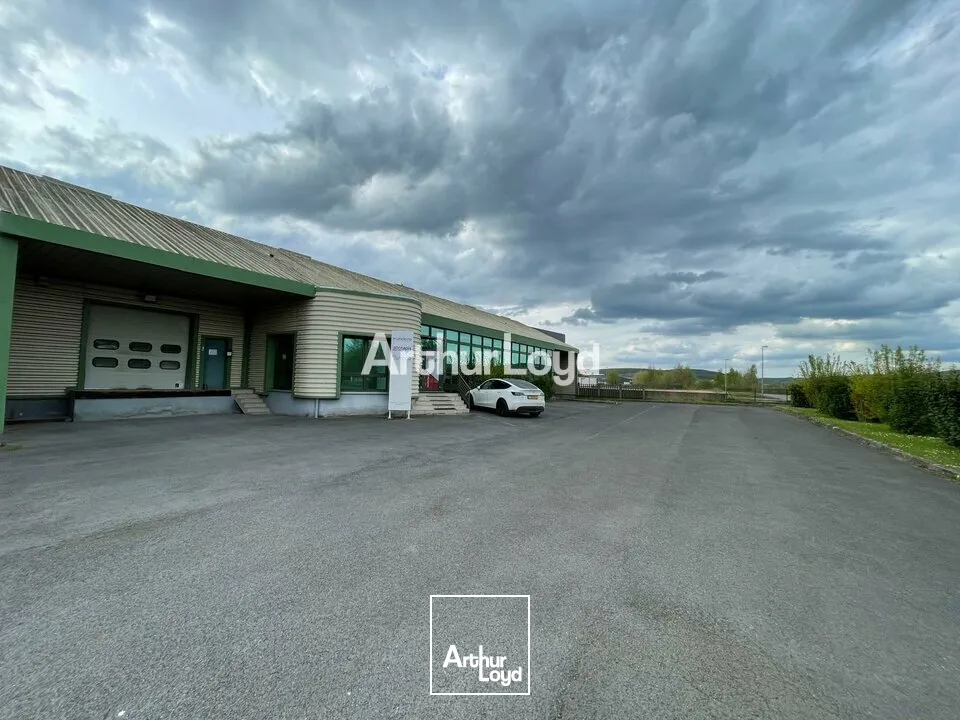 Locaux d'activité & Entrepôts - Location - GIVET - 08600 - 1980-1980 - 7613946