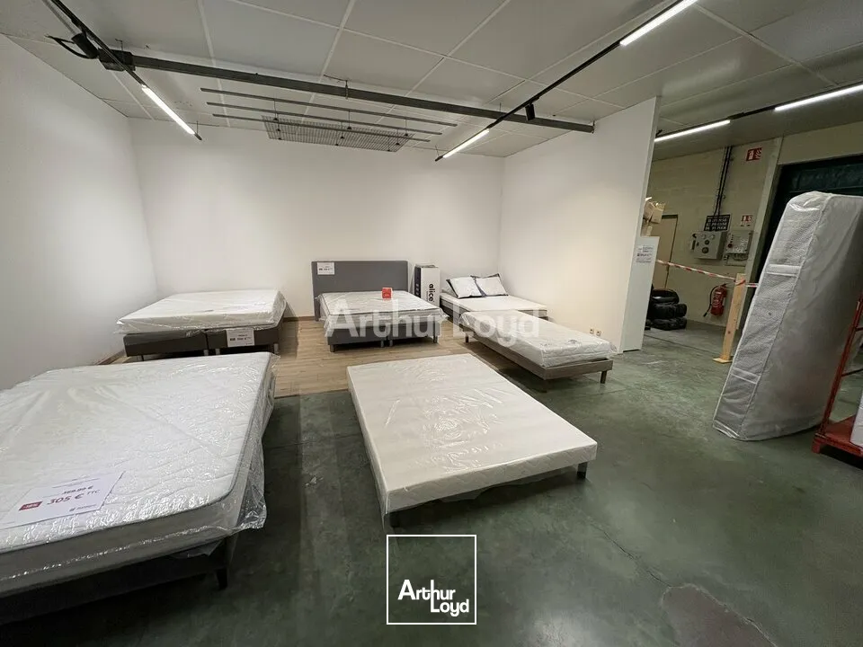 Locaux d'activité & Entrepôts - Location - GIVET - 08600 - 1980-1980 - 7613952