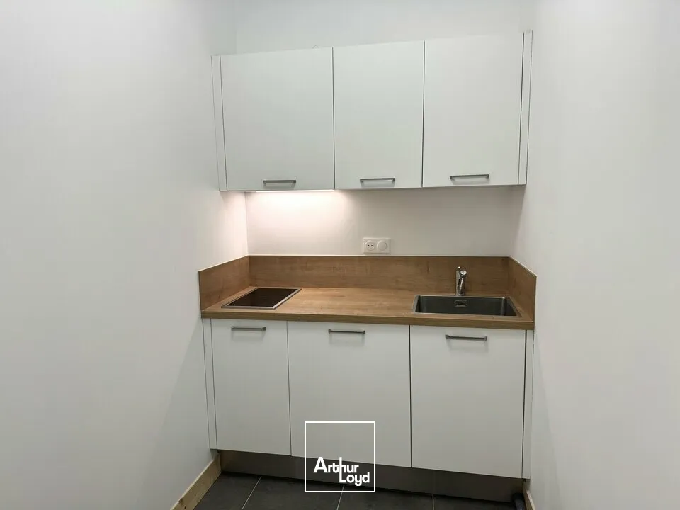 TOURS GRAMMONT BUREAUX A LOUER 100 M² NEUFS RDC