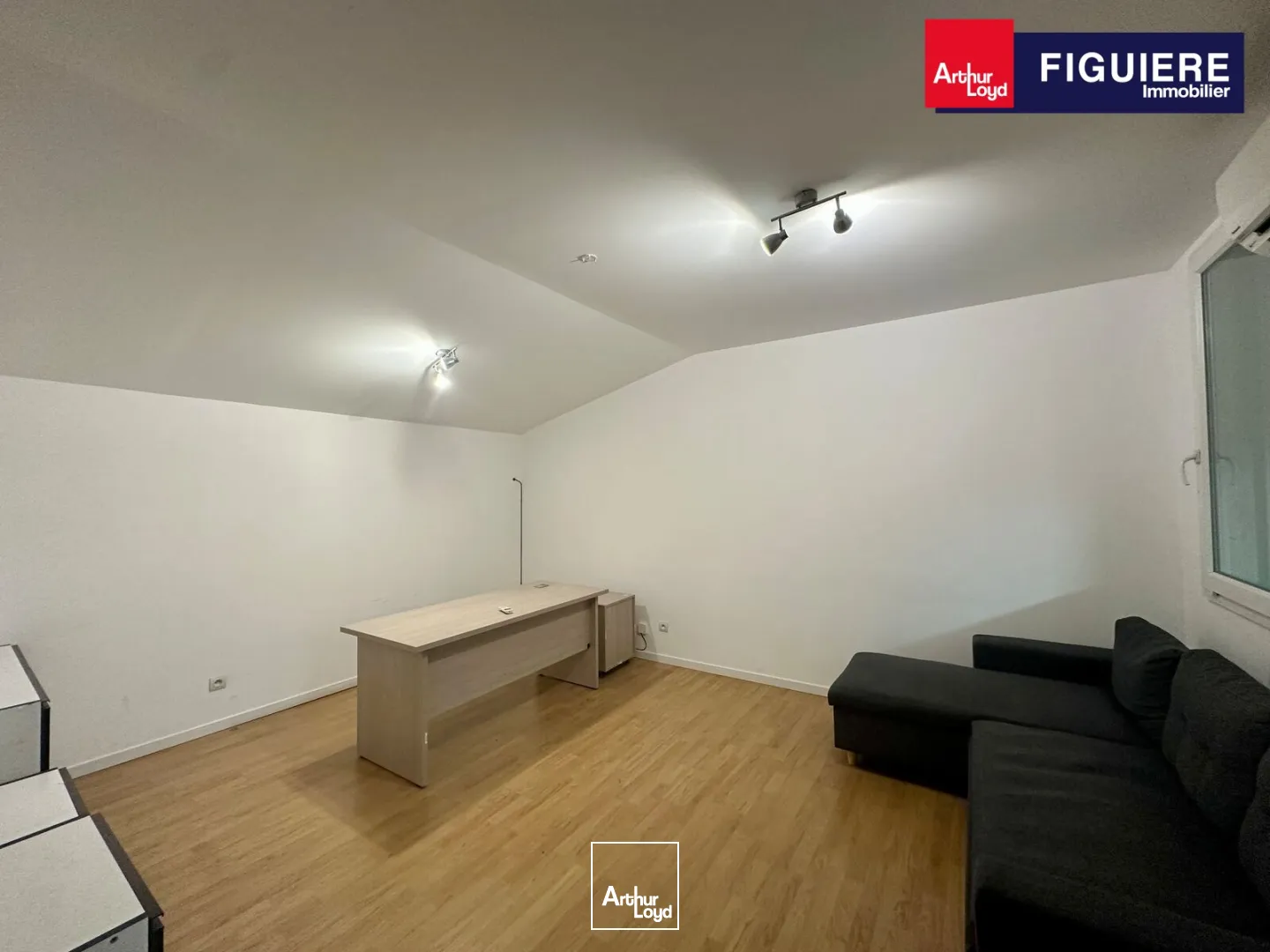 Locaux d'activité & Entrepôts - Location - PUYRICARD - 13540 - 120-240 - 7614064