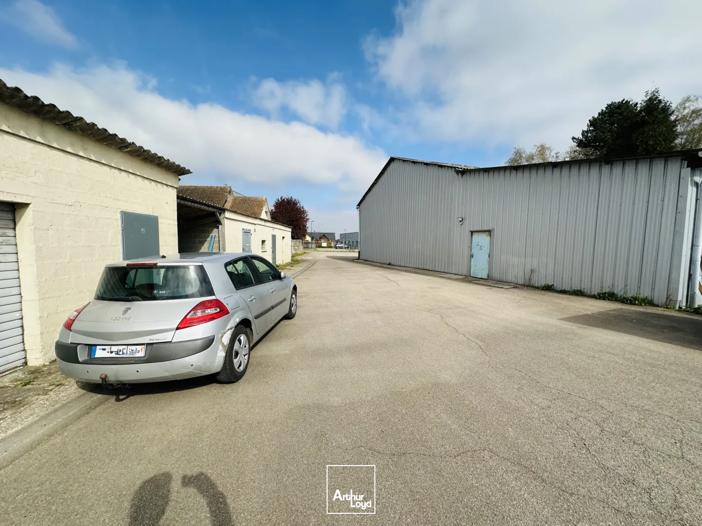 Locaux d'activité & Entrepôts - Location - YERVILLE - 76760 - 198-399 - 7614133