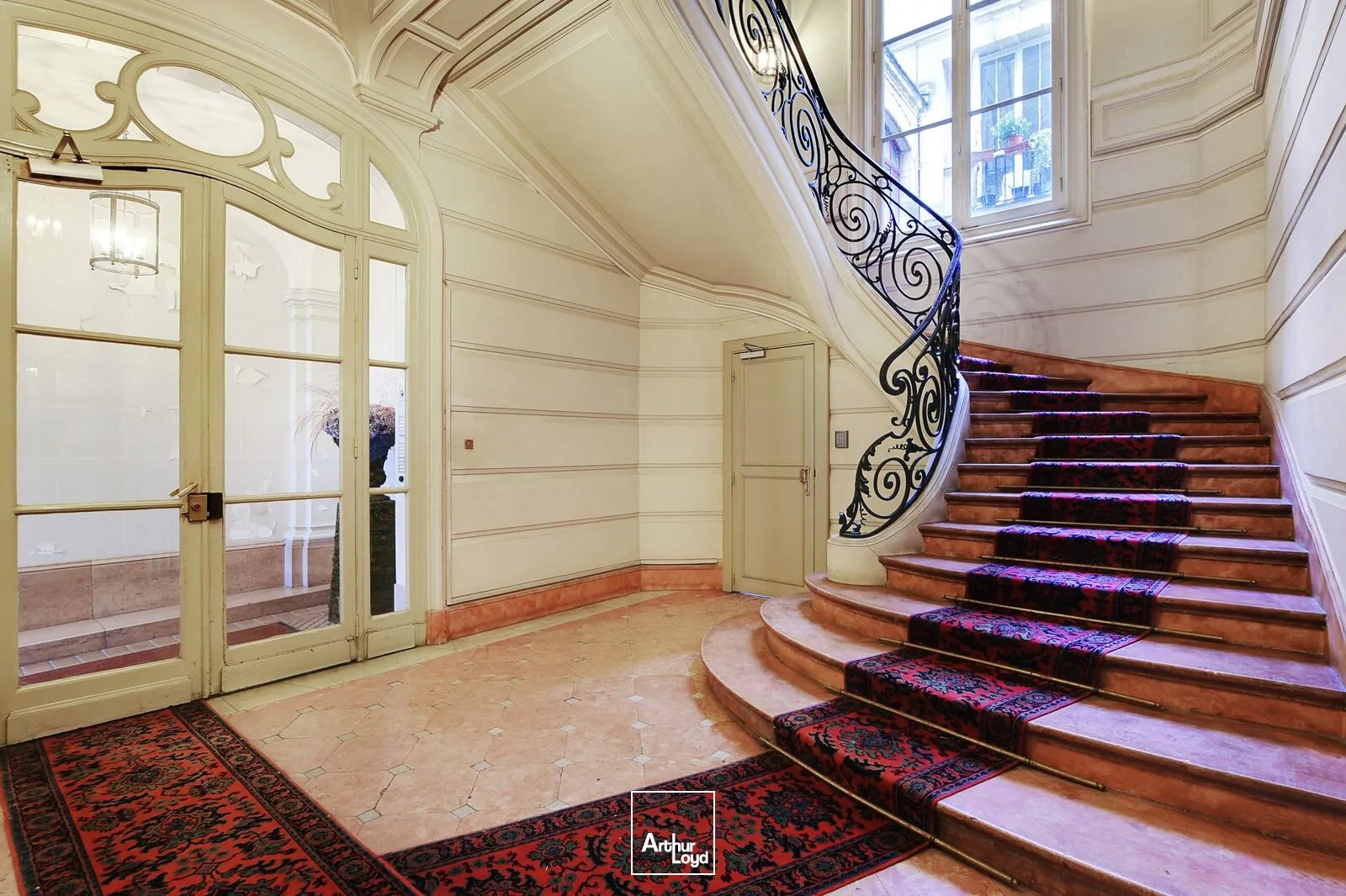 Bureaux à louer à PARIS 75017