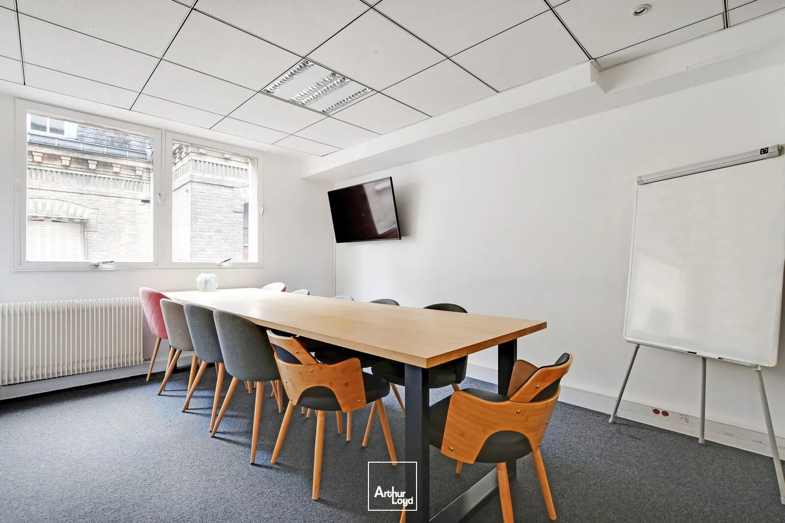 Bureaux à louer à PARIS 75017