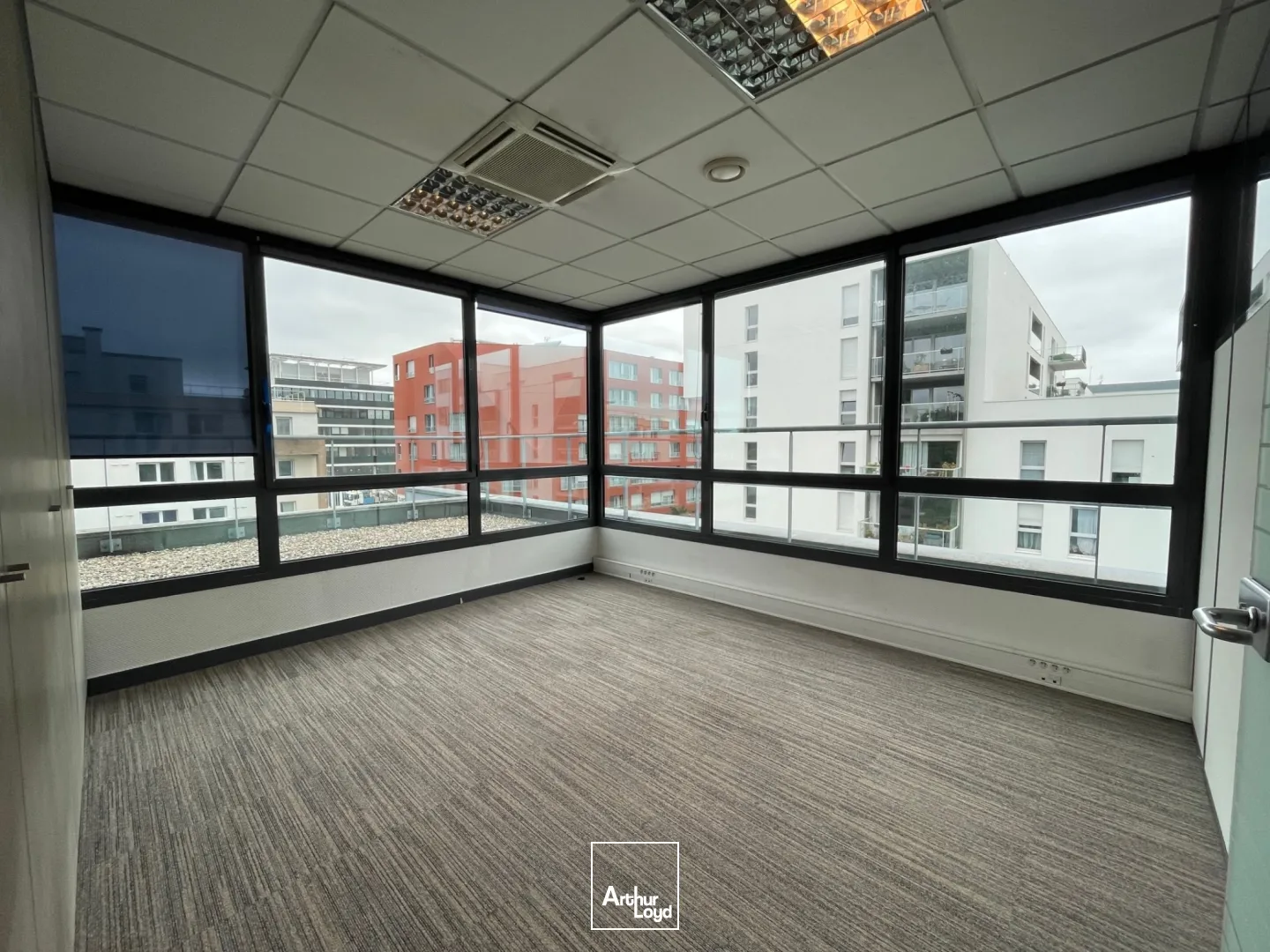 Bureaux divisibles à louer ZFU LILLE