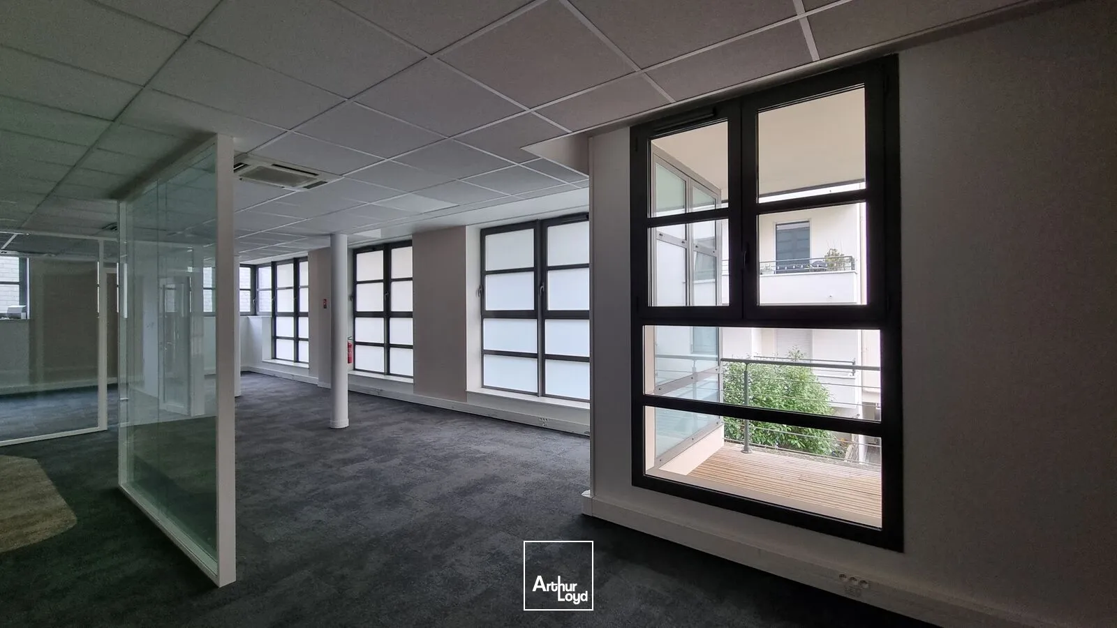 Bureaux à louer à BOULOGNE BILLANCOURT 92100