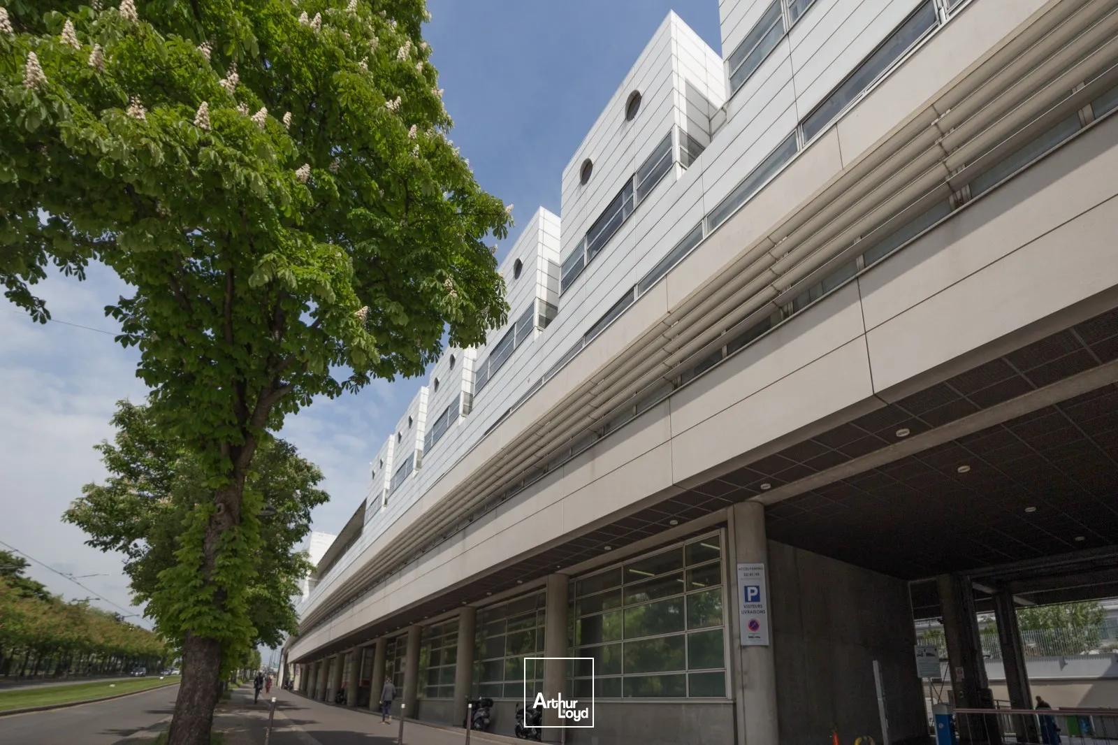 Locaux d'activité & Entrepôts - Location - PARIS - 75015 - 245.34-4186.68 - 7614416