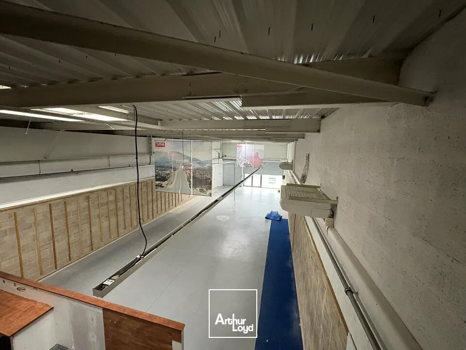 Locaux commerciaux - Location - LA FRANCHEVILLE - 08000 - 190-190 - 7614784