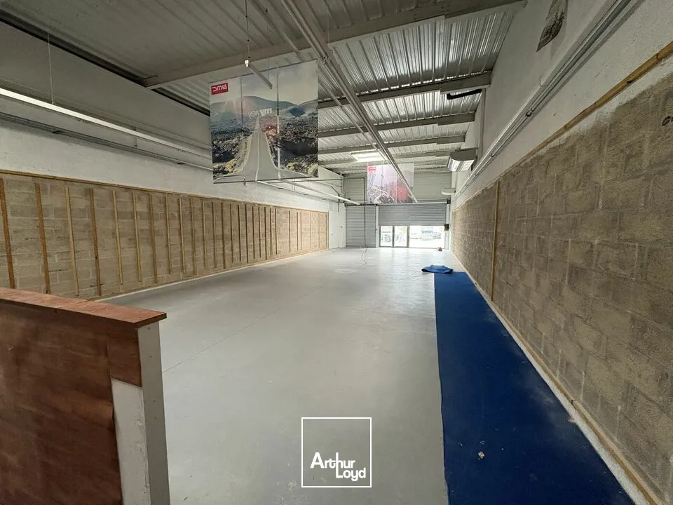 Locaux commerciaux - Location - LA FRANCHEVILLE - 08000 - 190-190 - 7614786