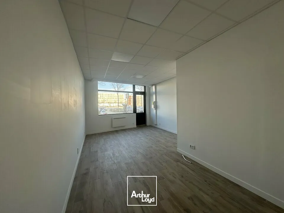 Locaux commerciaux - Location - LE HAVRE - 76600 - 30-30 - 7614810