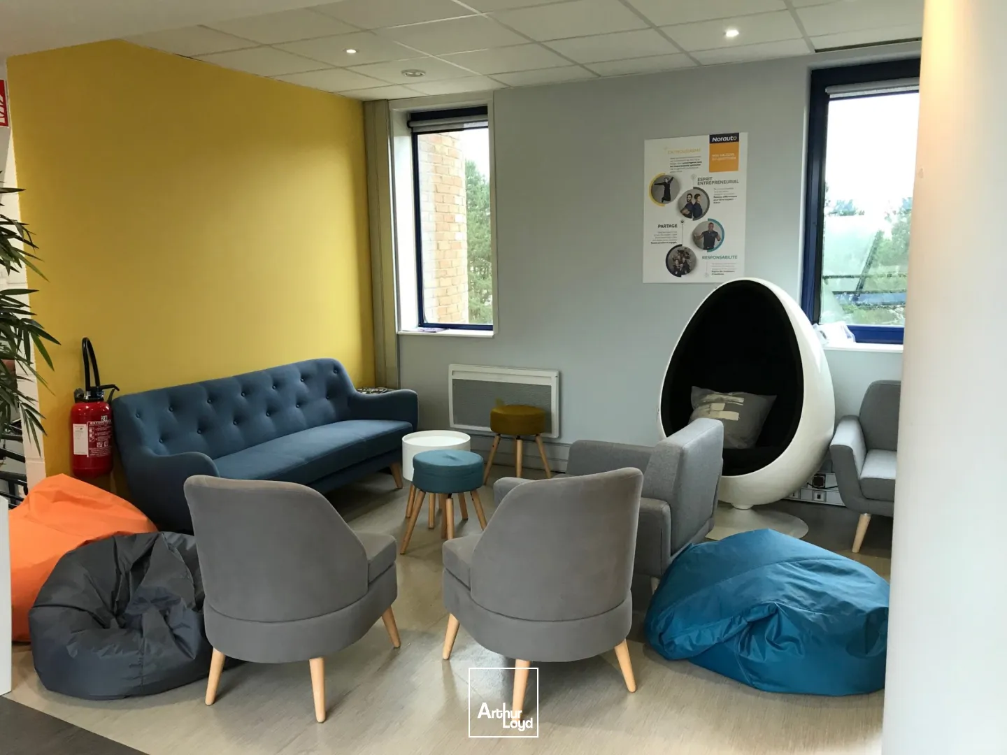 Bureaux - Location - SAINGHIN EN MELANTOIS - 59262 - 496-3462 - 7615268