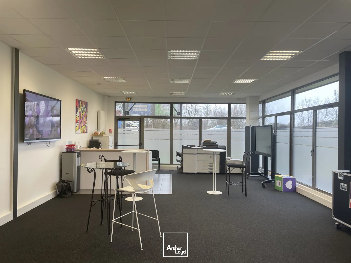 Bureaux - Location - LA CHAPELLE D'ARMENTIERES - 59930 - 175-710 - 7615309