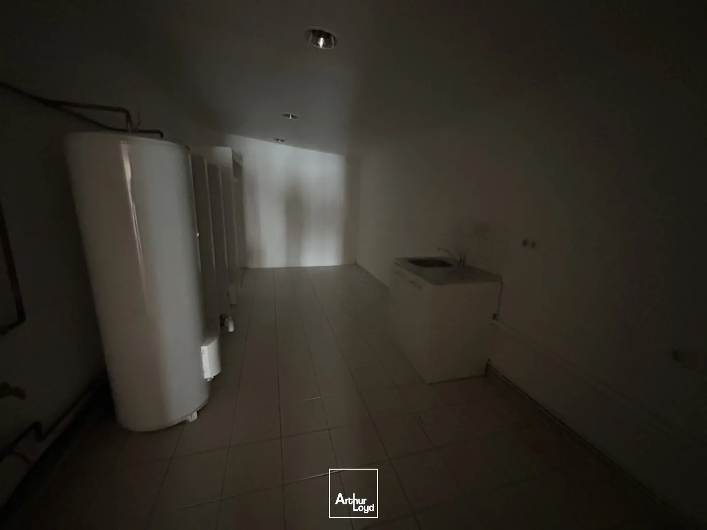 Locaux commerciaux - Location - LILLE - 59000 - 90-265 - 7615362