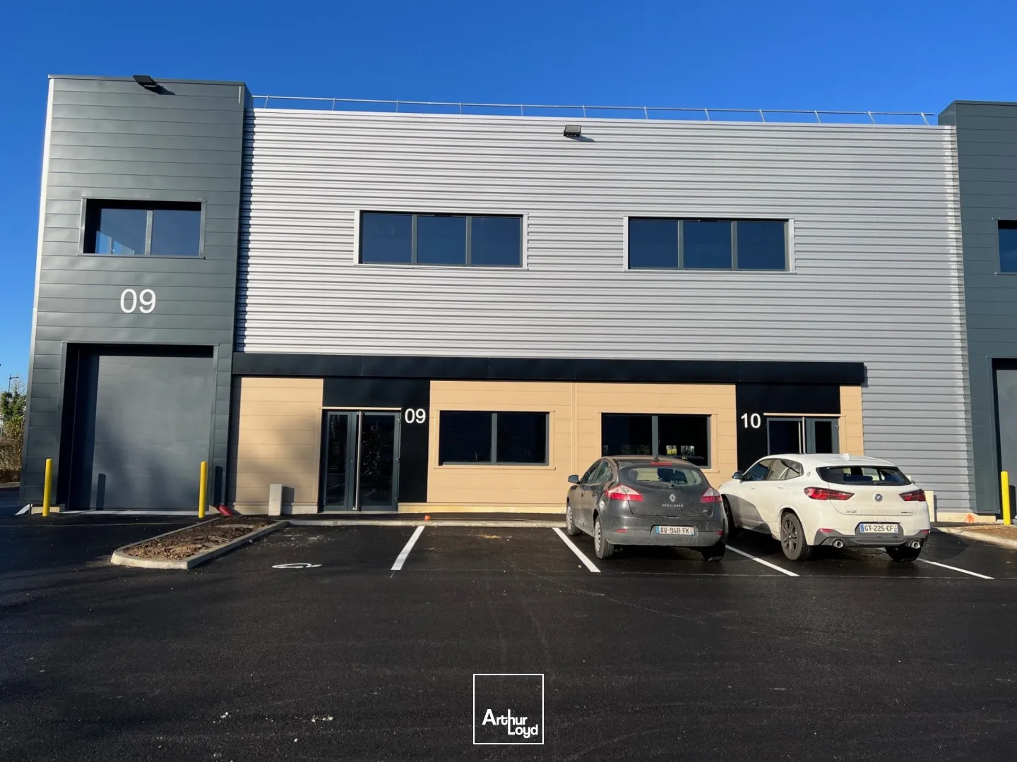 Locaux d'activité & Entrepôts - Location - BUC - 78530 - 290-2038 - 7615582