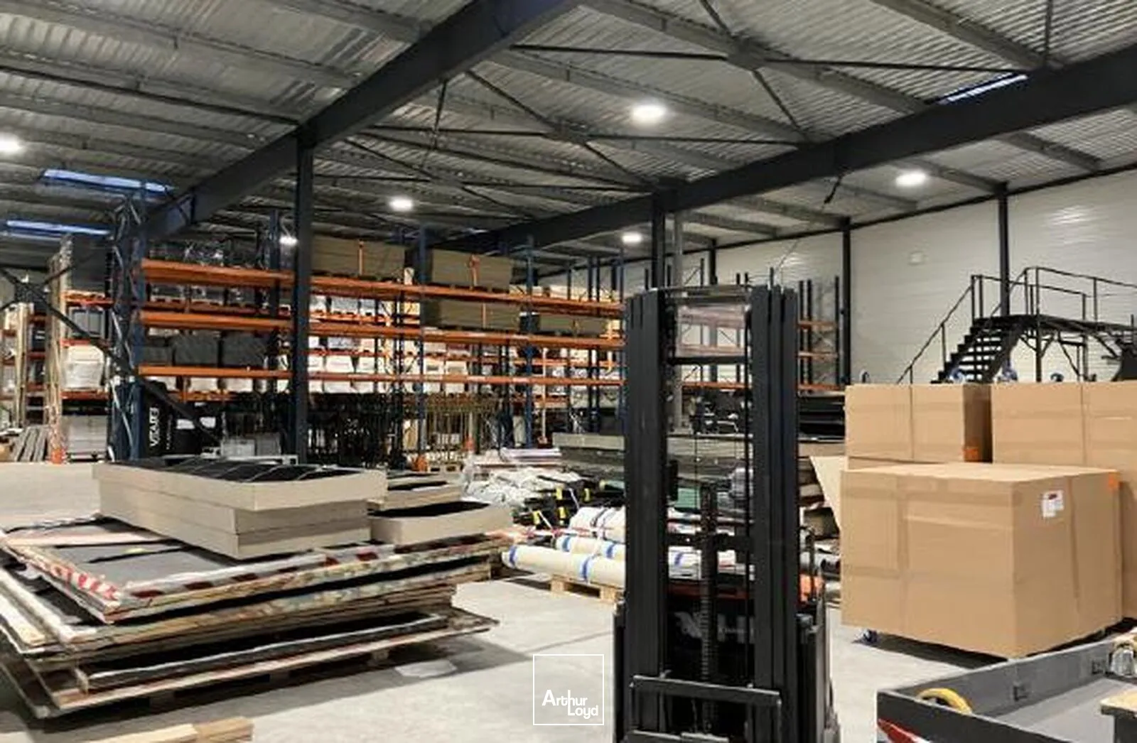 Locaux d'activité & Entrepôts - Location - BUC - 78530 - 290-2038 - 7615587