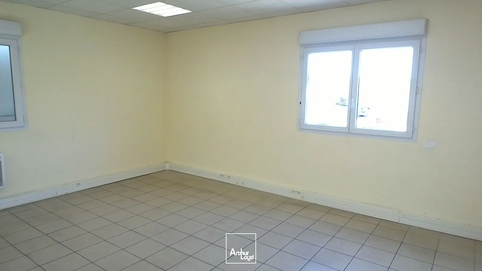 Bureaux - Location - AURIOL - 13390 - 100-200 - 7615596