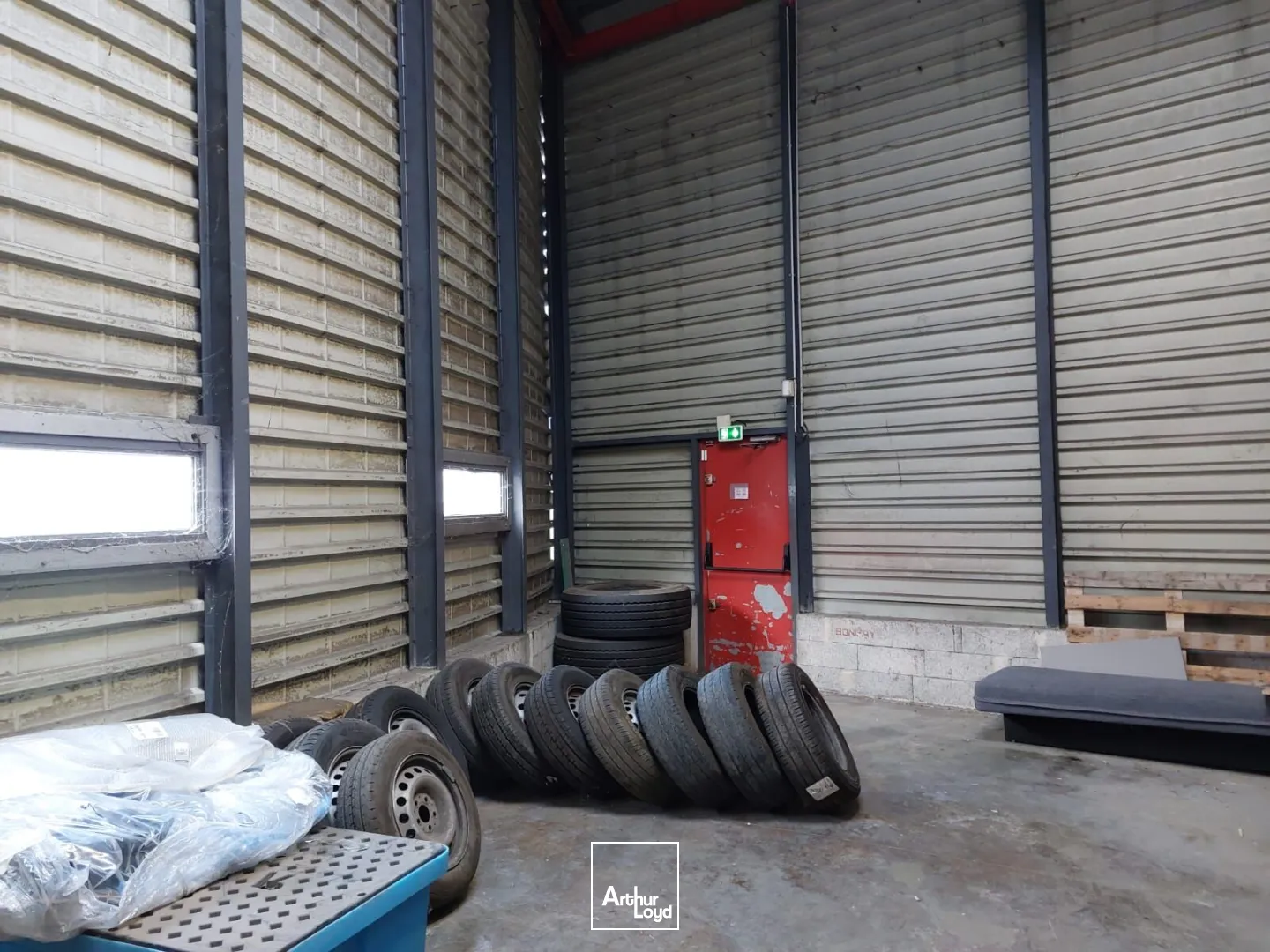 Locaux d'activité & Entrepôts - Location - LA FARLEDE - 83210 - 210-420 - 7615603