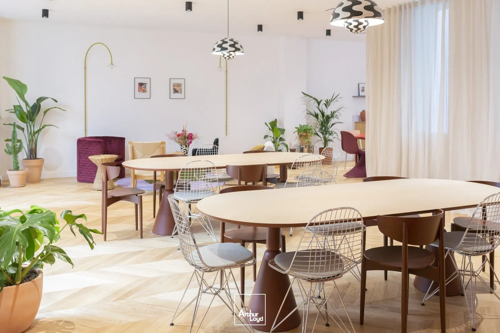 Bureaux - Coworking - PARIS - 75008 - 0-2437 - 7615666
