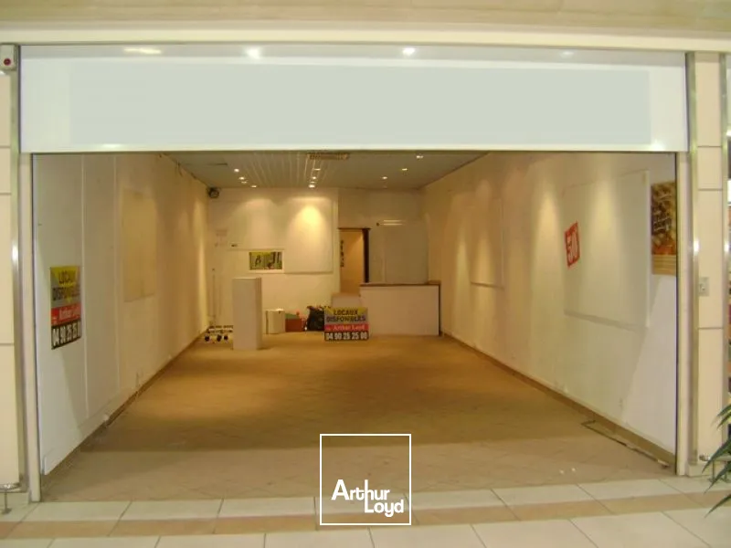 Locaux commerciaux - Location - LES ANGLES - 30133 - 63-63 - 7615874