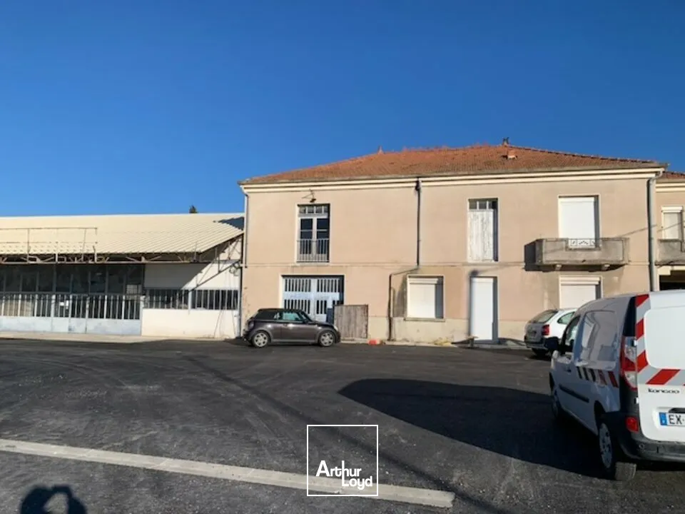 Locaux commerciaux - Location - CHÂTEAURENARD - 13160 - 300-1000 - 7615870