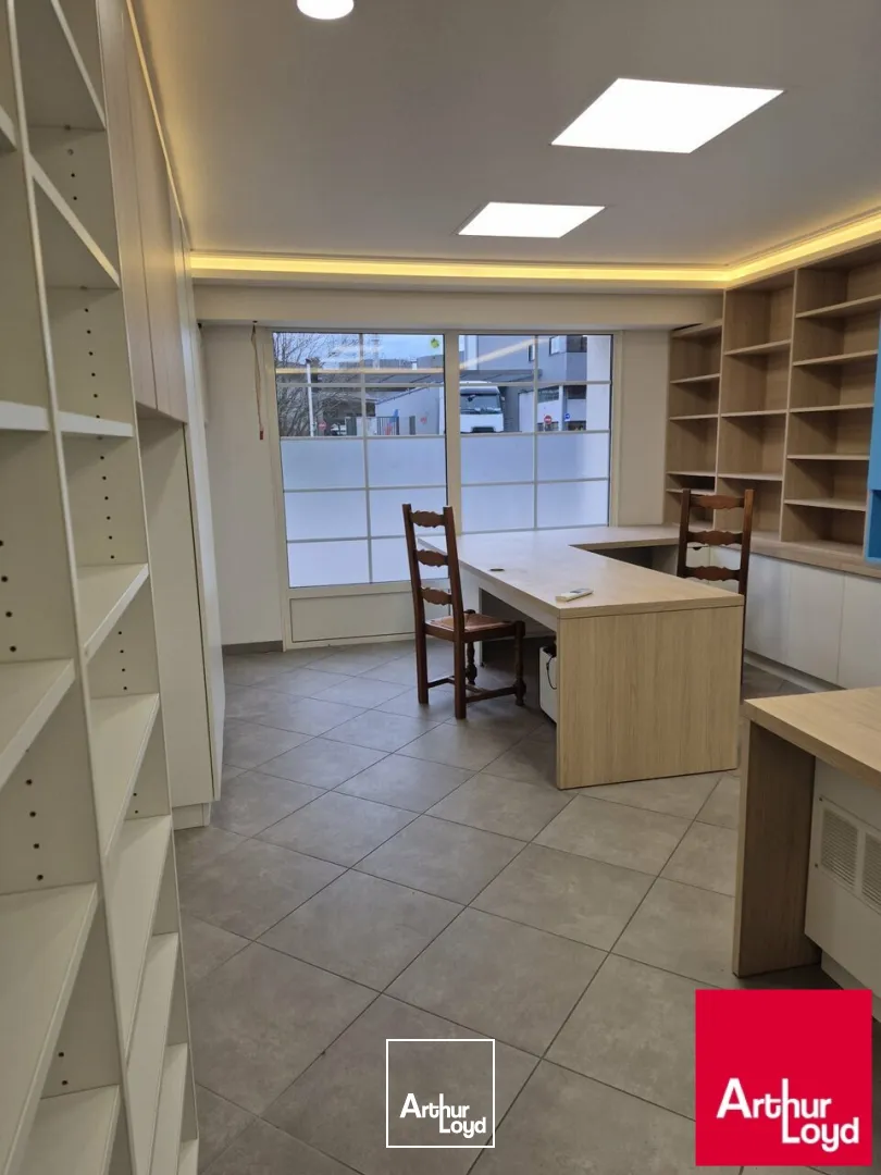 Locaux d'activité & Entrepôts - Location - BAYONNE - 64100 - 300-300 - 7615915