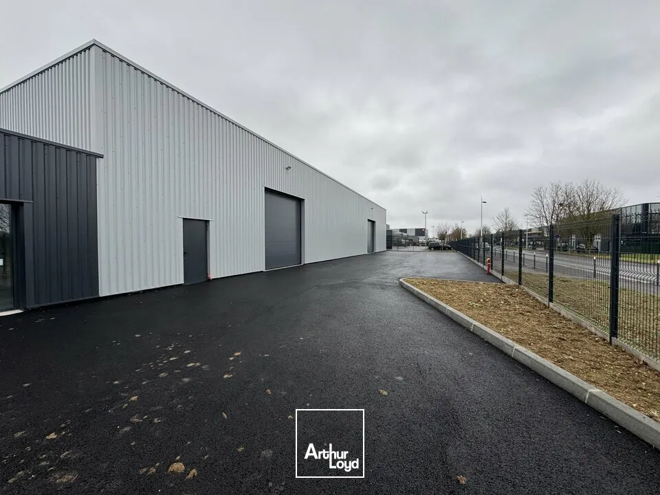 Locaux d'activité & Entrepôts - Location - JOUÉ-LÈS-TOURS - 37300 - 838-838 - 7615954