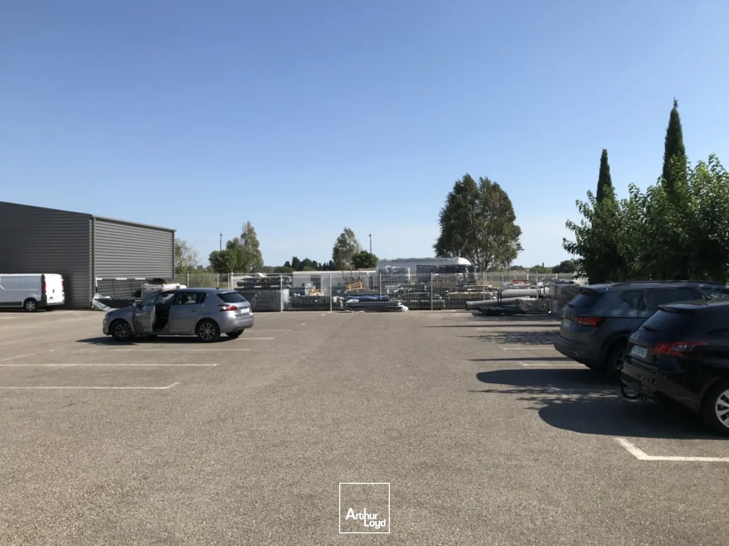 Bureaux - Location - GALLARGUES LE MONTUEUX - 30660 - 16.05-16.05 - 7616081