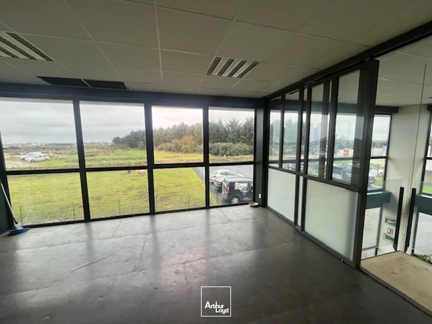 Locaux d'activité & Entrepôts - Location - PLOUGUIN - 29830 - 1018-1018 - 7616123