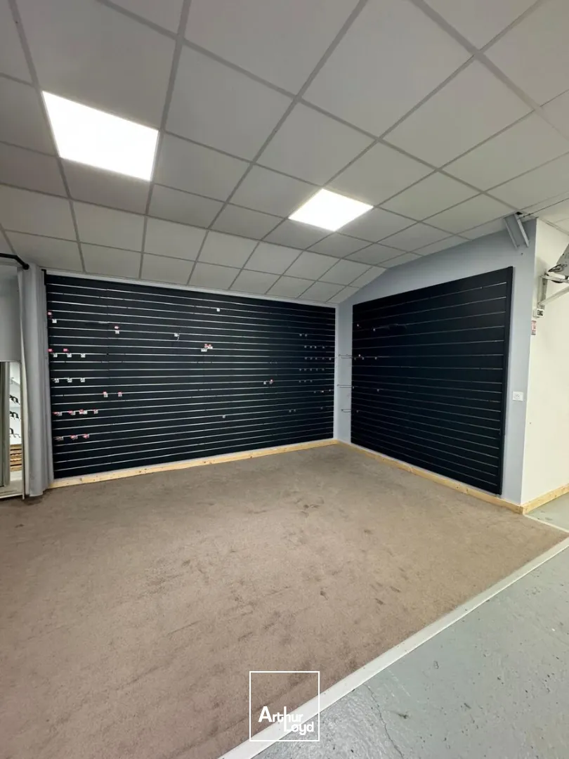 Locaux commerciaux - Location - GRANDVILLIERS - 60210 - 350-350 - 7616141