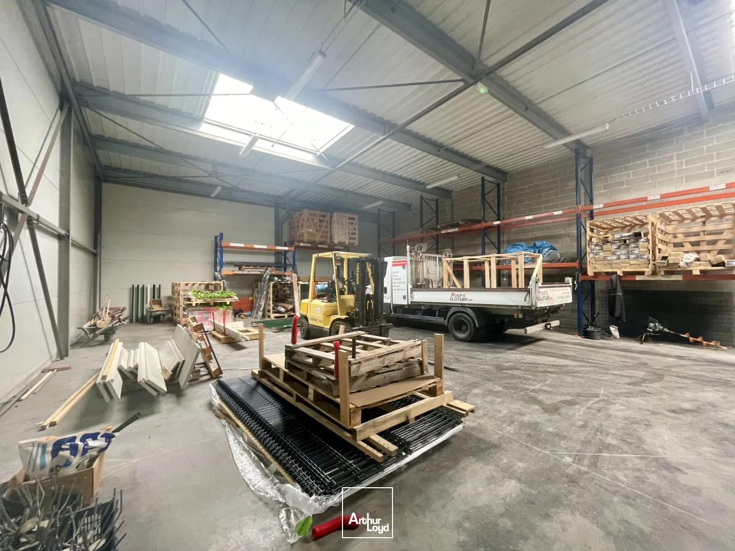 Locaux d'activité & Entrepôts - Location - LE VIEIL EVREUX - 27930 - 271-271 - 7616260